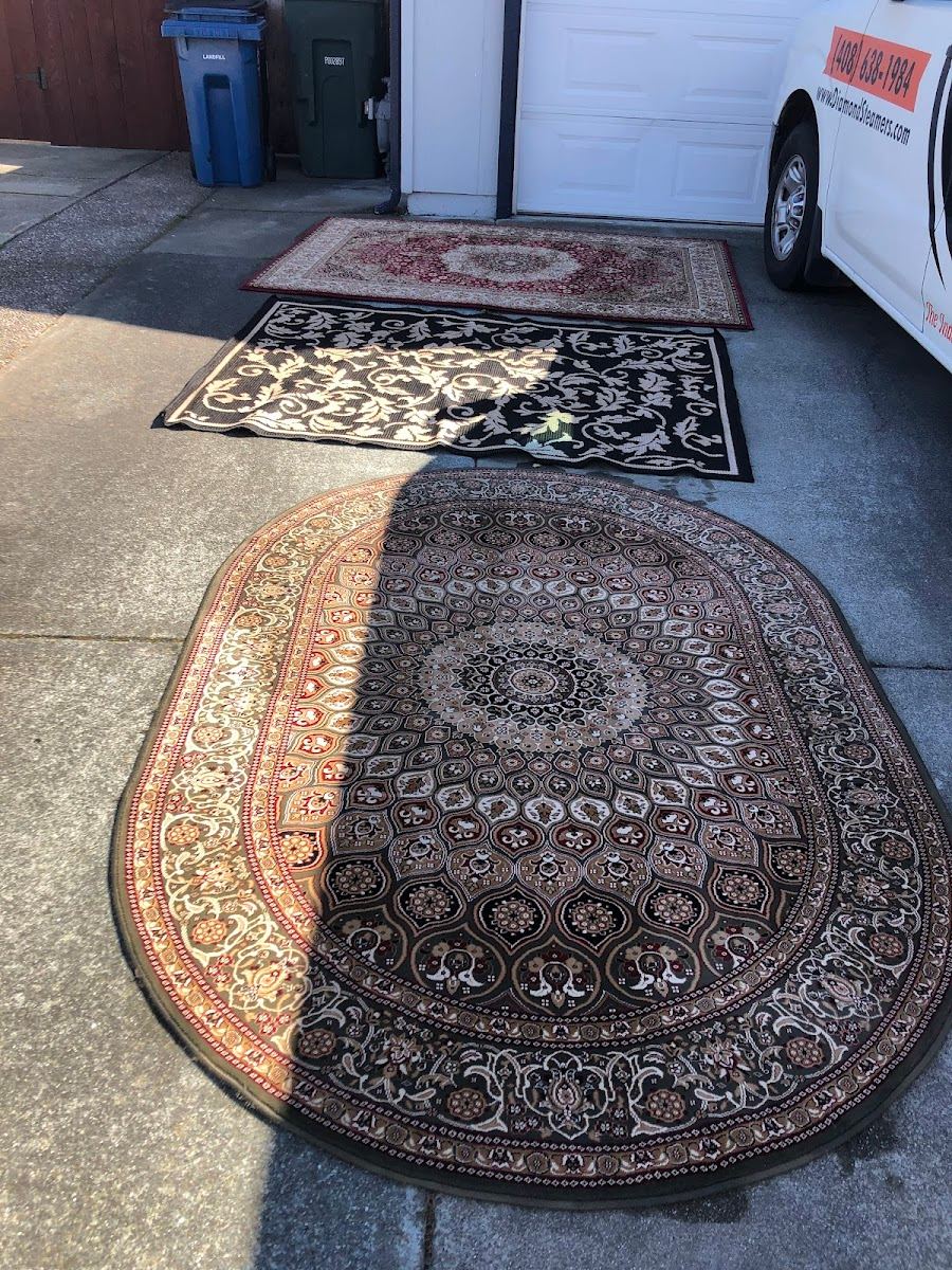 Oriental area rug cleaning in a Dallas home
