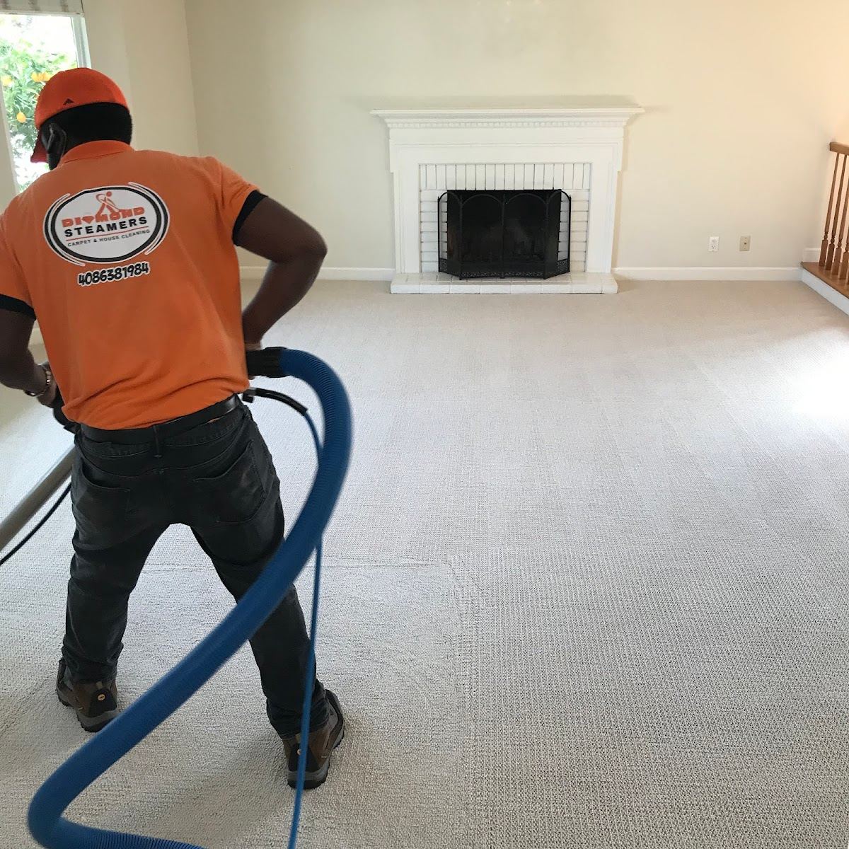 George from Diamond Steamers cleaning carpet in a Dallas home
